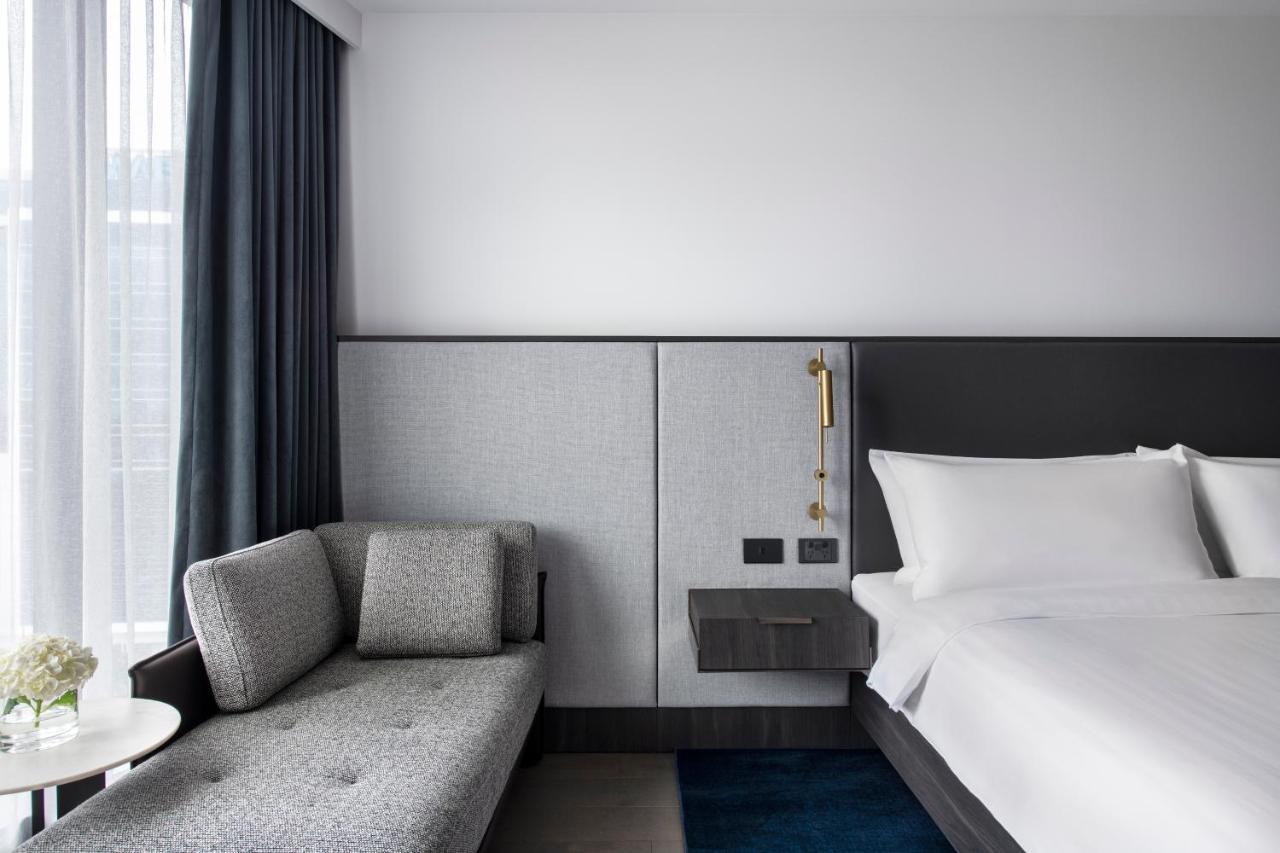 Melbourne Marriott Hotel Docklands المظهر الخارجي الصورة Deluxe Room