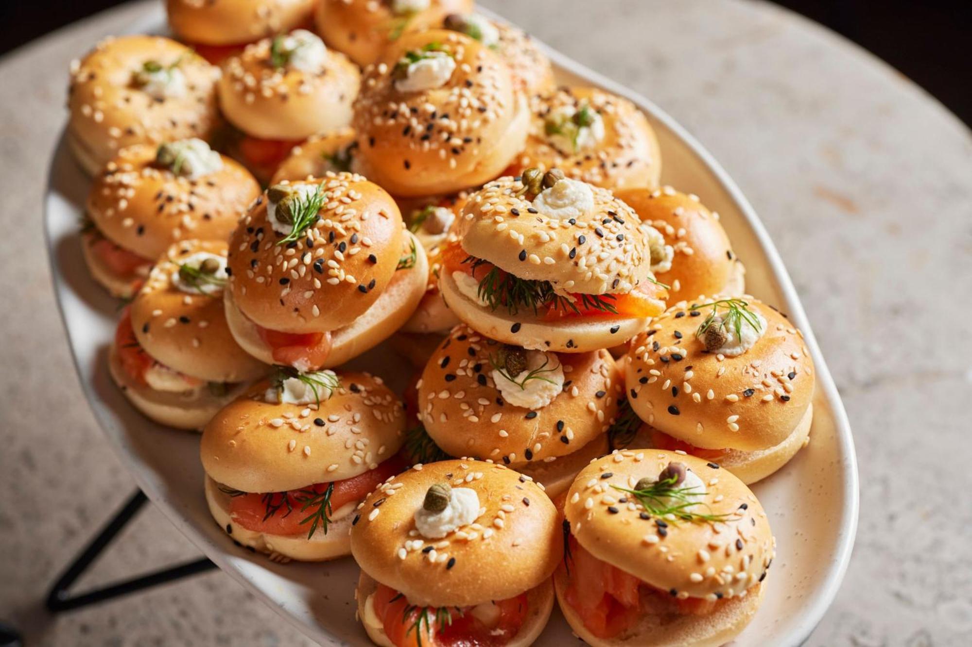 Melbourne Marriott Hotel Docklands المظهر الخارجي الصورة A platter of mini bagels